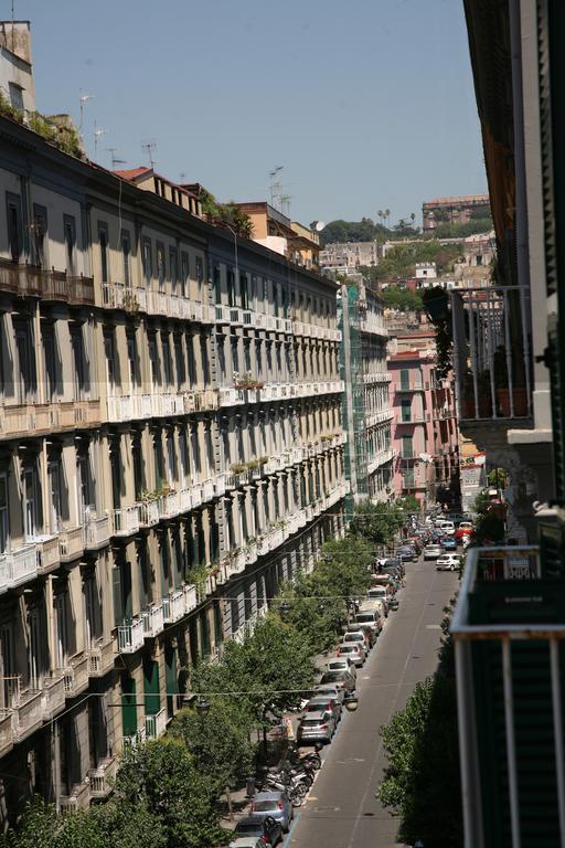 Bed and Breakfast Napoli Retro Zewnętrze zdjęcie