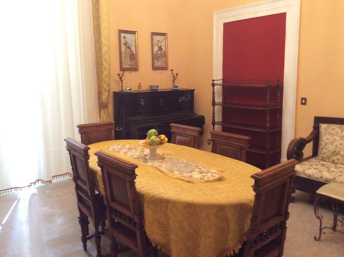 Bed and Breakfast Napoli Retro Zewnętrze zdjęcie